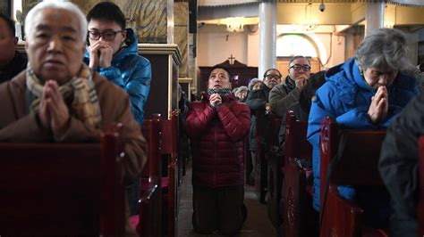 how christians are treated in china
